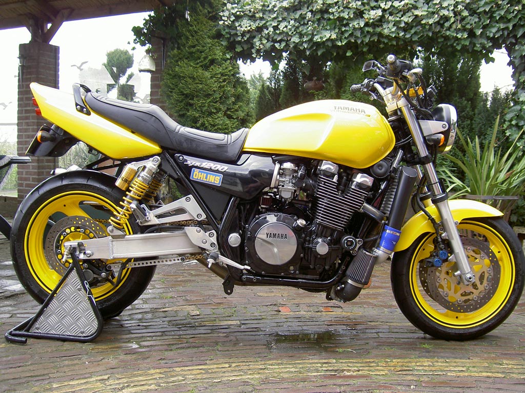 Yamaha xjr1200